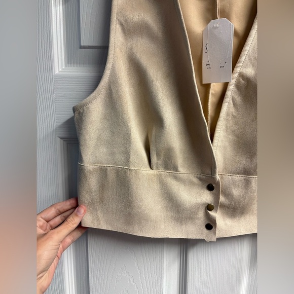 NWT Sadie & Sage Neutral Suede-Like Vest Size Large - Picture 2 of 5